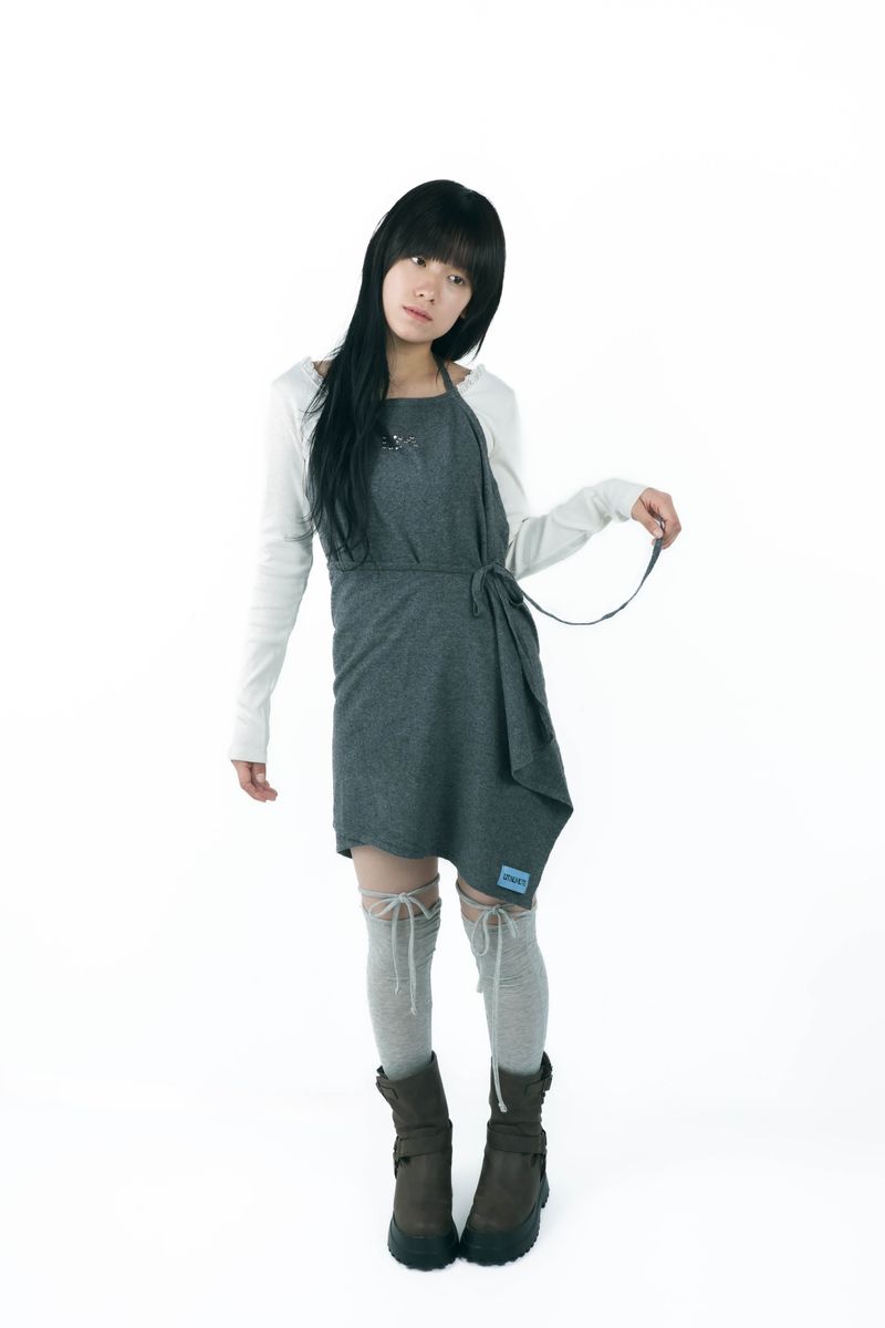 studs layered onepiece(gray)