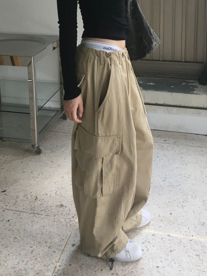 moroi（モロイ）の「String cargo Pants（Pants）」