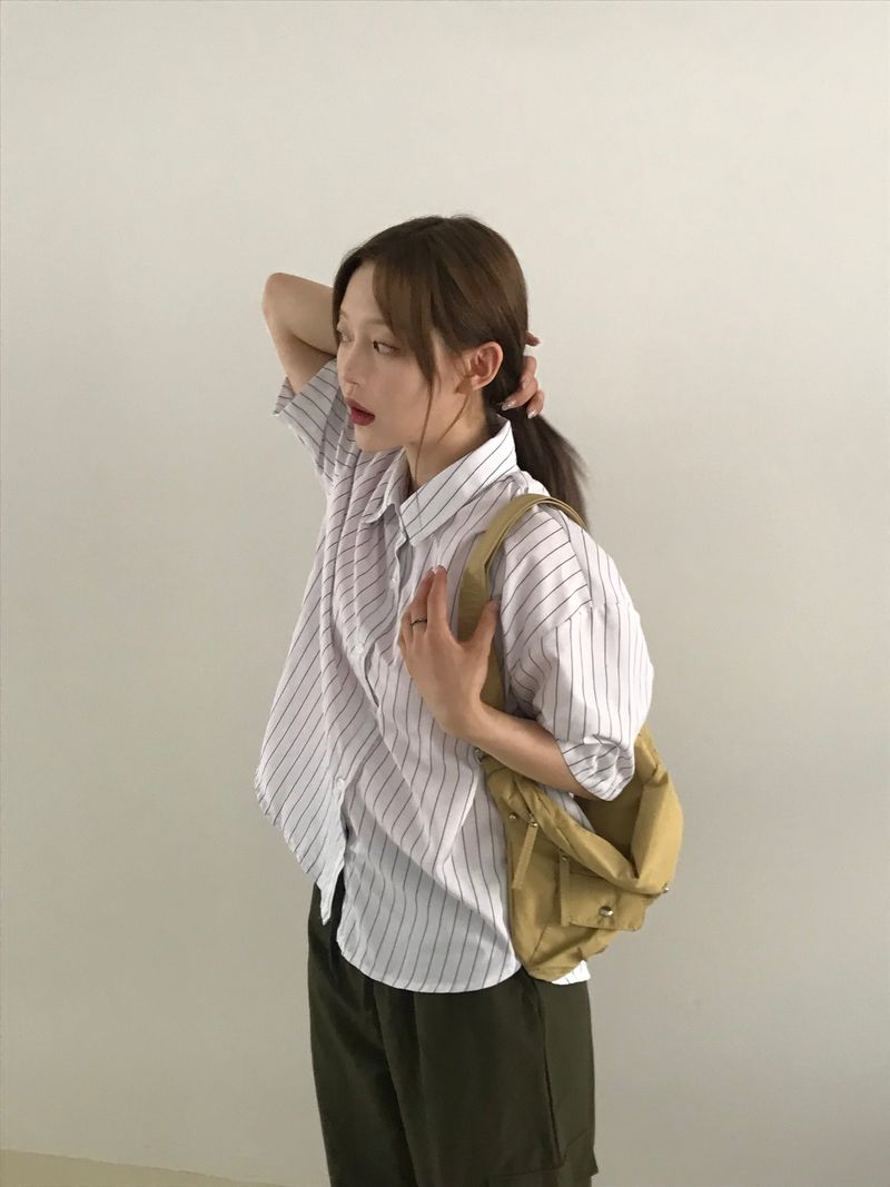 Pastel stripe half shirts