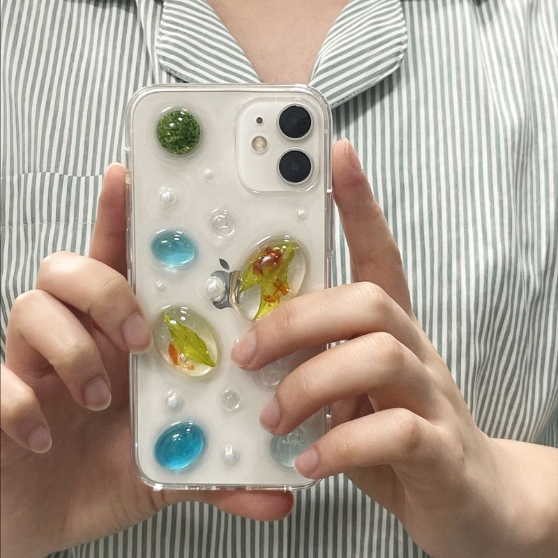 [MADE] Goldfish garden Resin Case