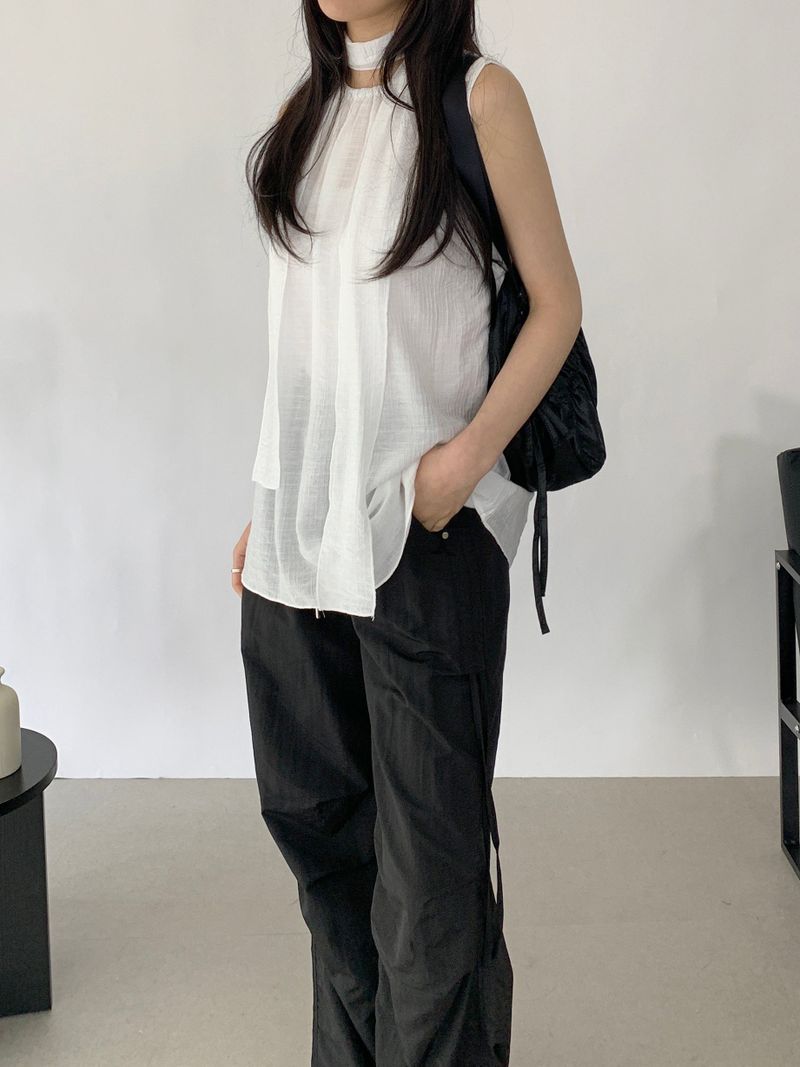 Romits Sleeveless Blouse Tie Set