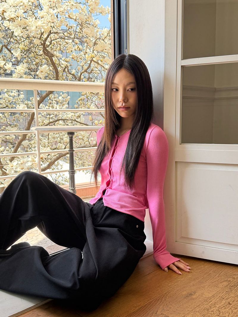 MUZESEOUL（ミューズソウル）の「Button golgi cardigan(3color)（Tops）」