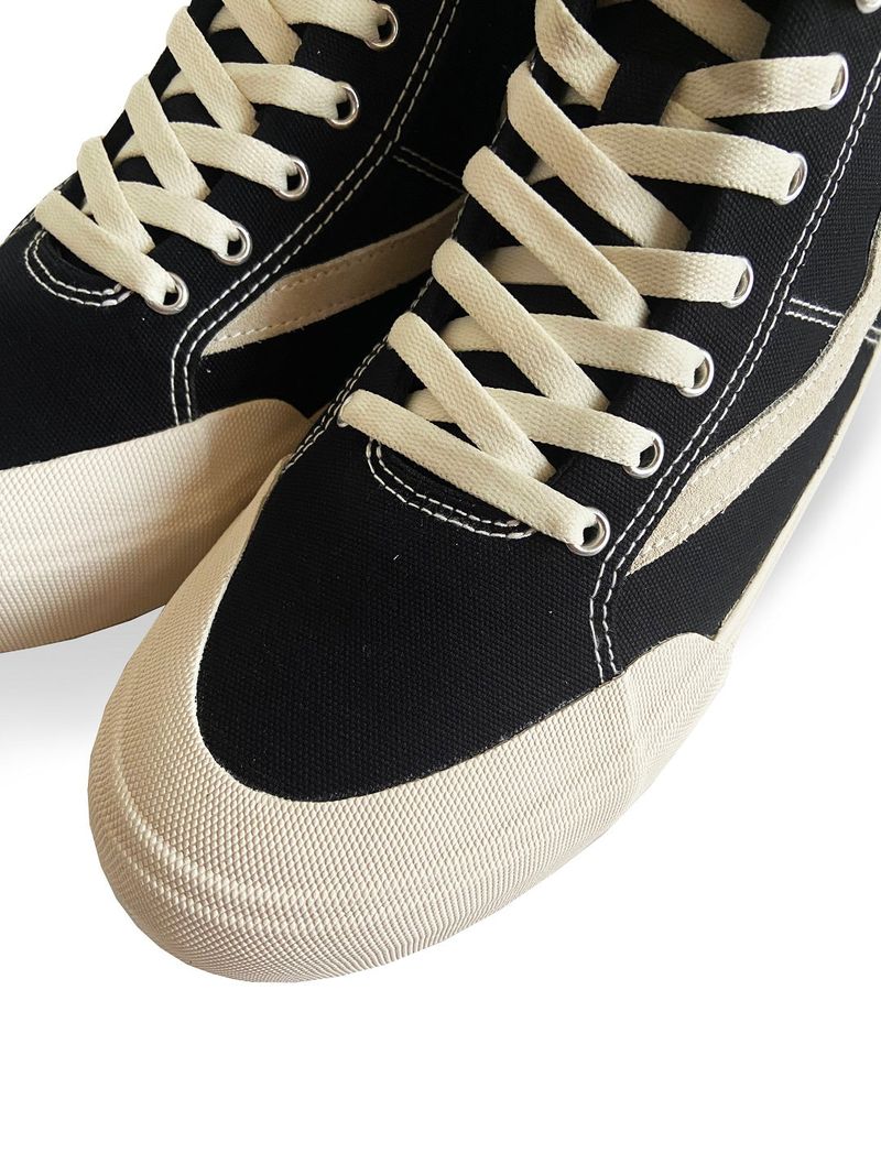 Cloud High Black White Sneakers