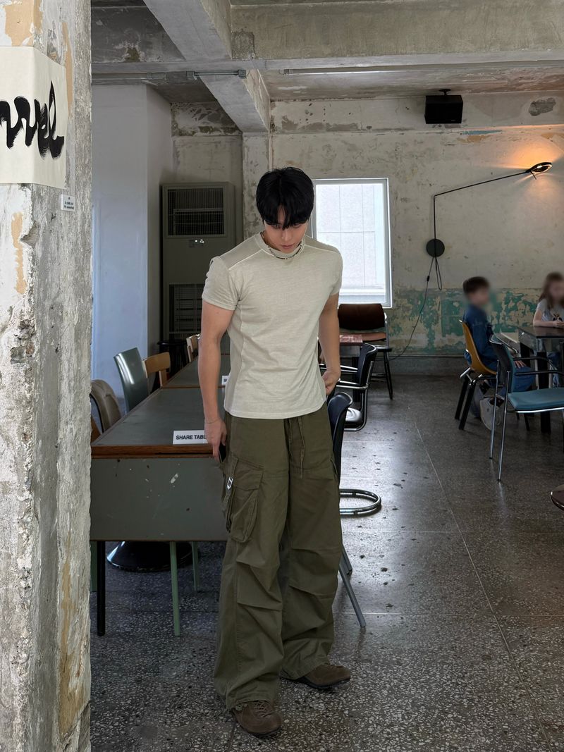 Washed buckle cargo pants