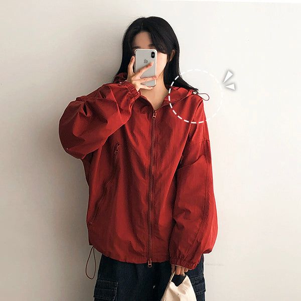 hijjoo（ハイチュー）の「Burr string hooded windbreaker（Jackets/Outerwear）」