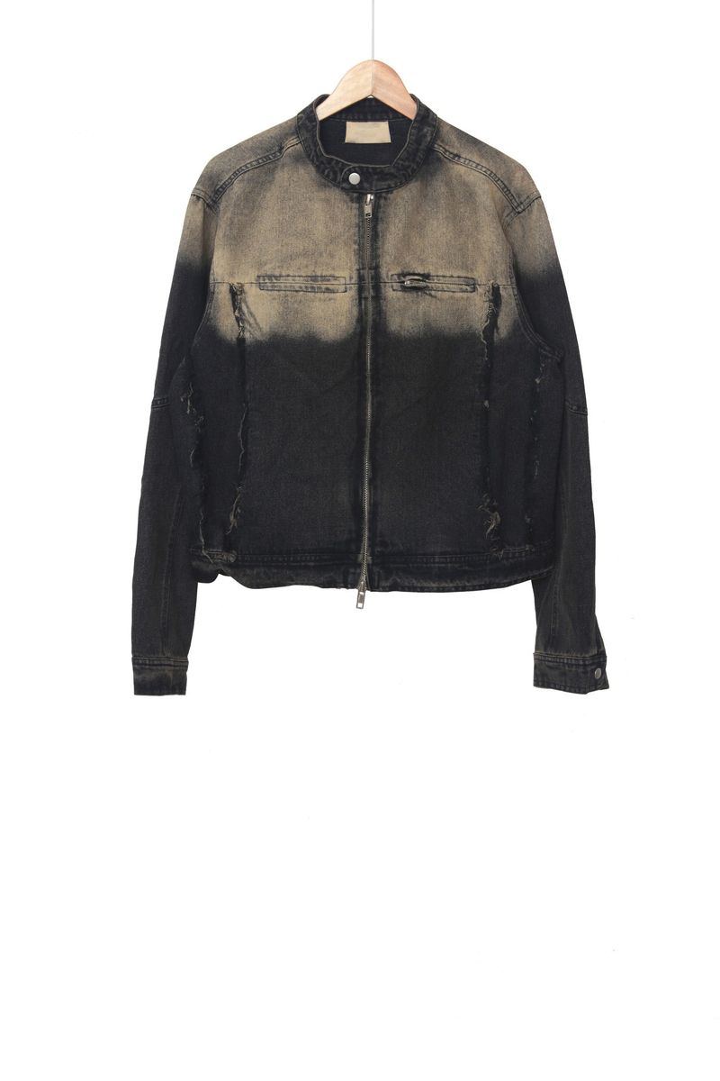 Gradation denim jacket