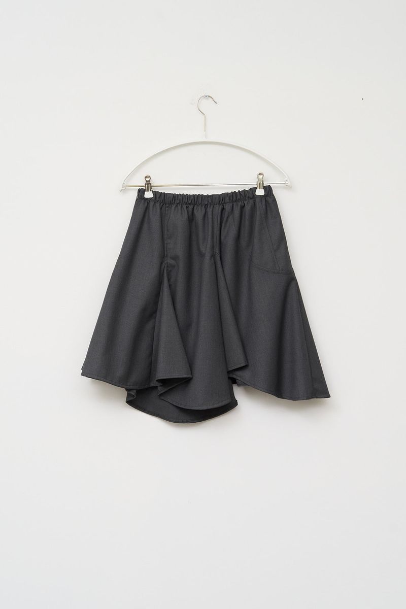 (W) Piece Unbalance Skirt