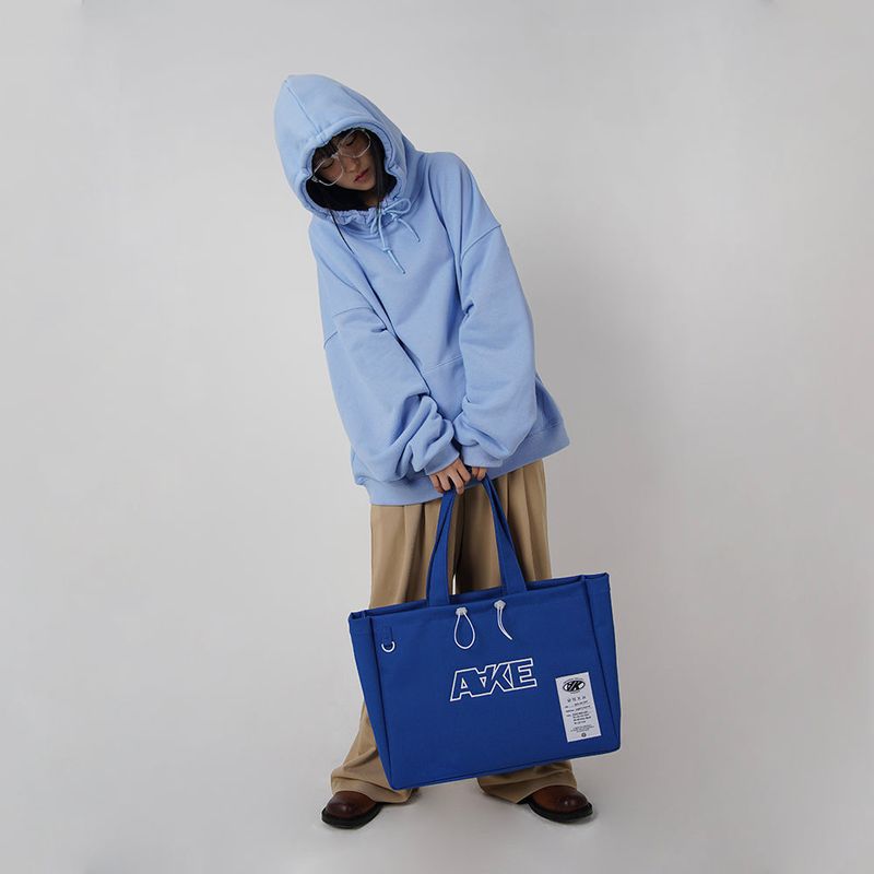 A LABEL CANVAS BAG (blue!)