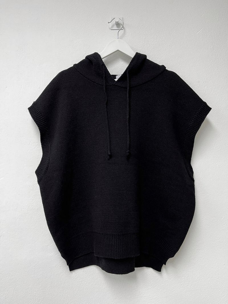 Over hood knit vest