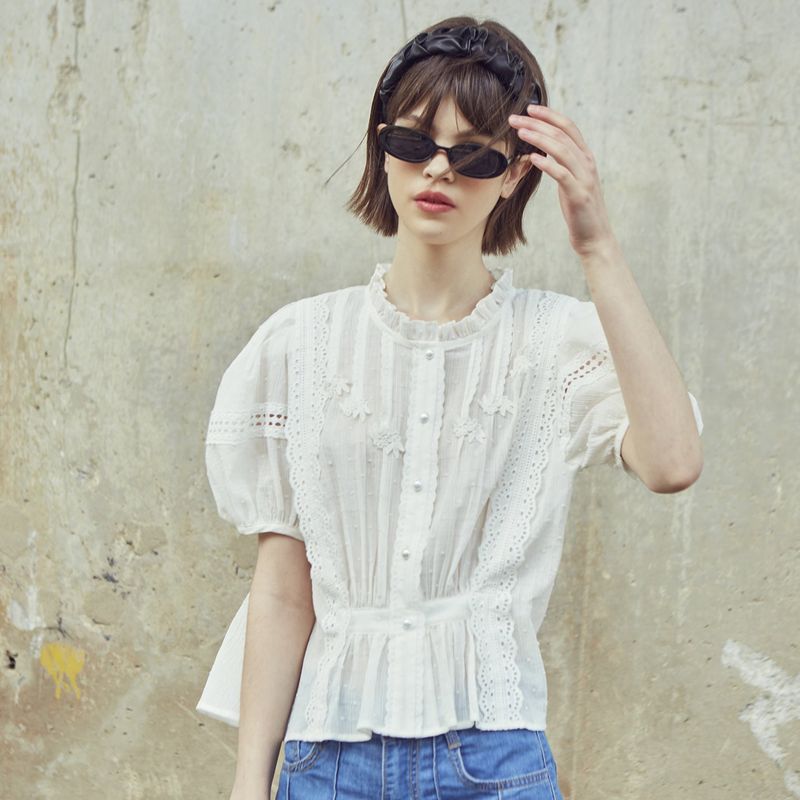VITALSIGN（バイタルサイン）の「[LINE] Ruffle Lace Tuck Blouse（Tops）」