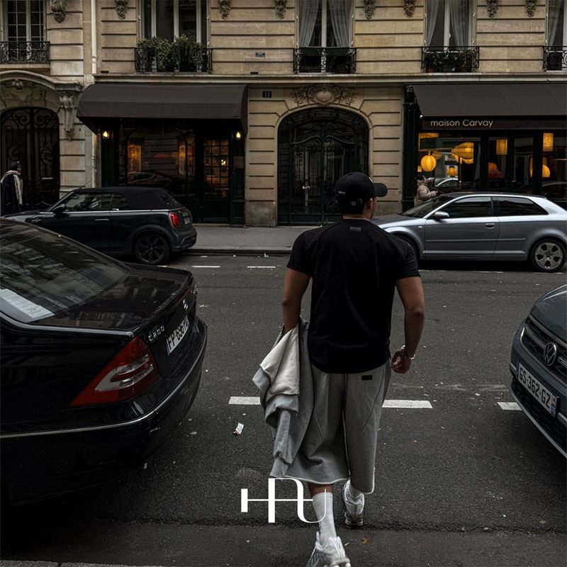 [HFORUS MADE] Layer Shoulder Muscle Half Sleeve IN BLACK
