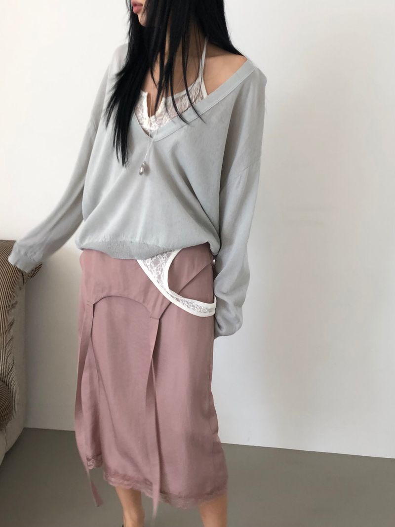 Breeze Deep V-Neck Knit