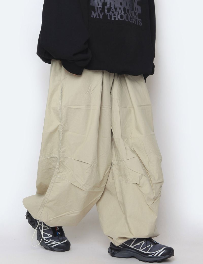 nutellike(ヌテールライク)の「Cotton Balloon Wide Pants(Pants)」
