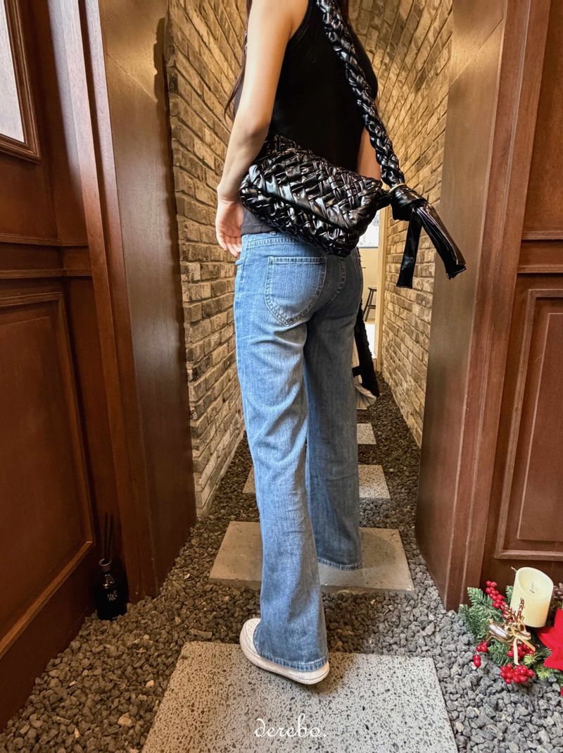low semi-long denim pants
