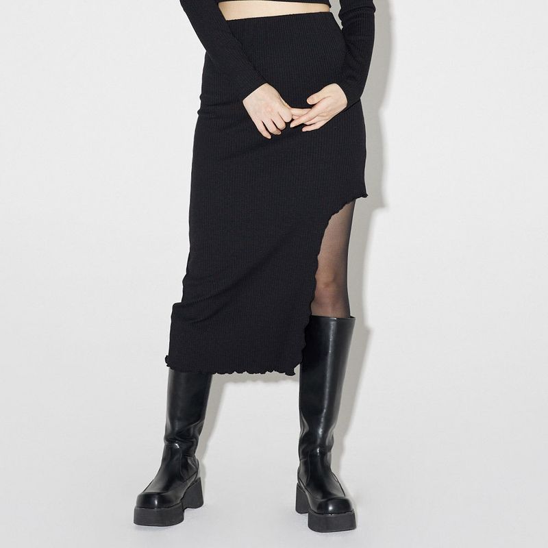 ZEROPLANET（ゼロプラネット）の「サイドオフミディアムスカート / Side-off Midi Skirt [BLACK]（Skirts）」