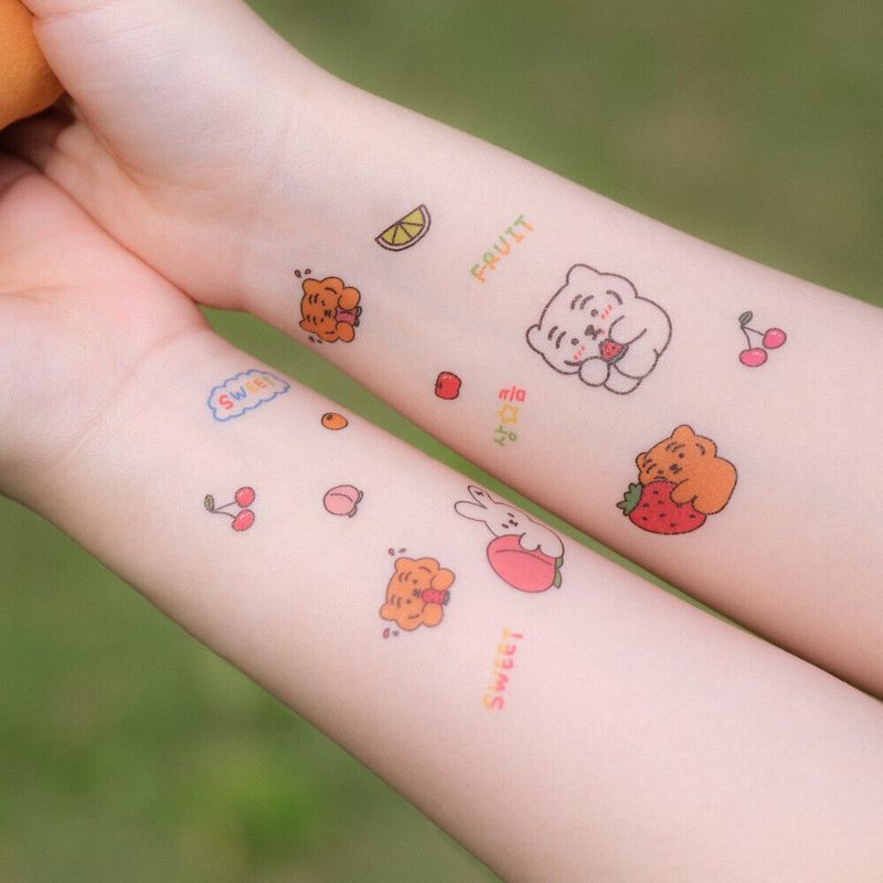 FRUITY TIGER TATTOO STICKER