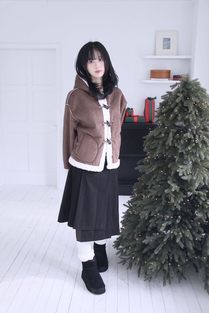 Bubble Wool Coloring Tteokbokki Cropped Mustang 2 colors