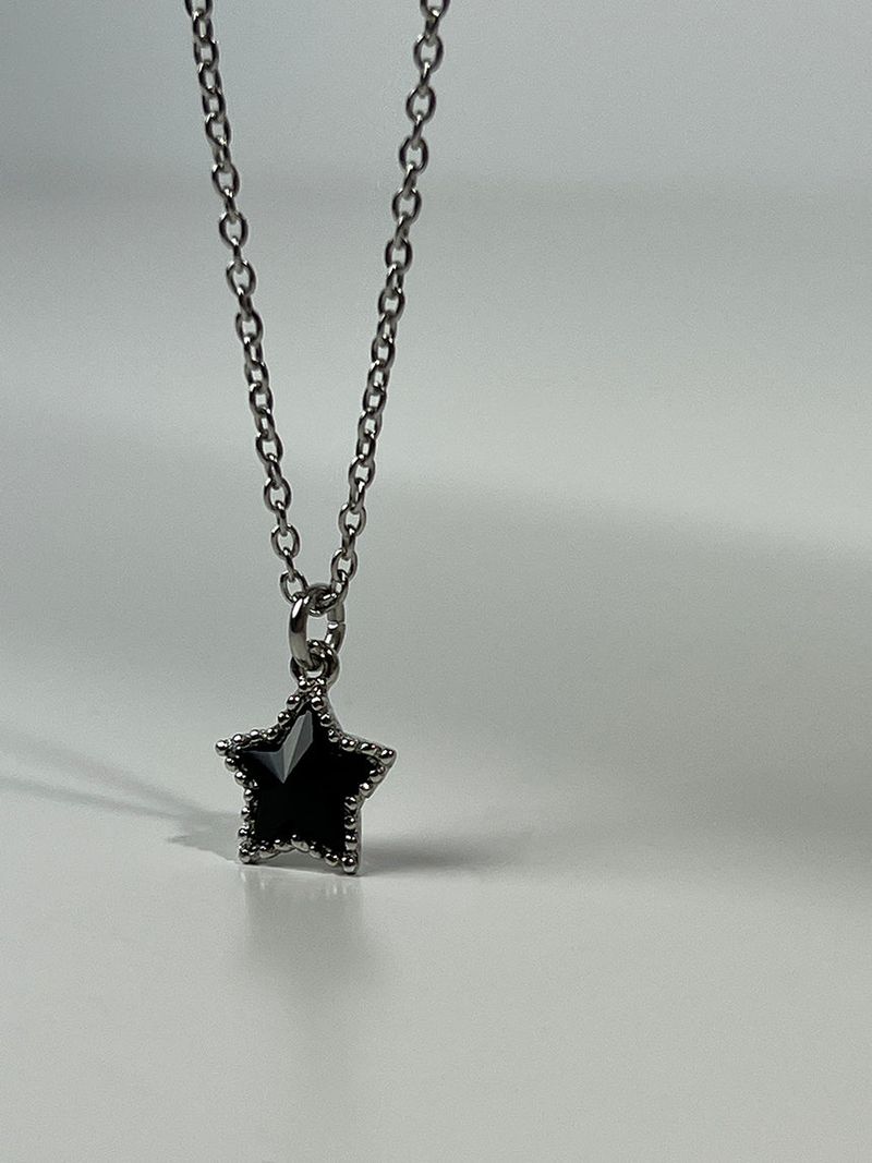 Little star necklace