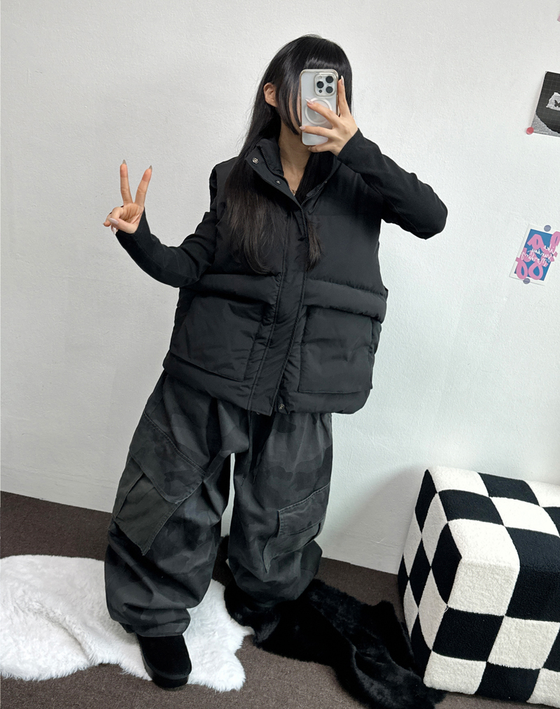 CCORTTI(コルッティ)の「OVER WIDE VEST PADDING🩶🤍🖤☁ - 4 COLORS(Jackets/Outerwear)」
