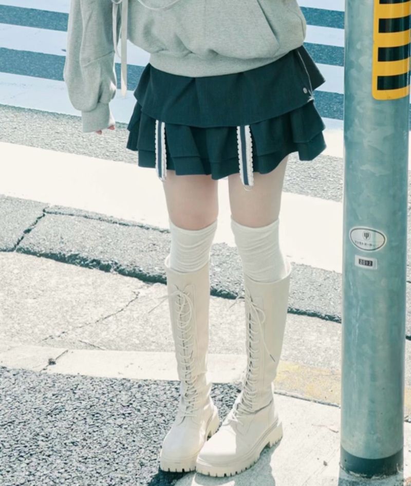 LITALMUTE（リタルミュート）の「gater tiered skirt(gray)（Skirts）」