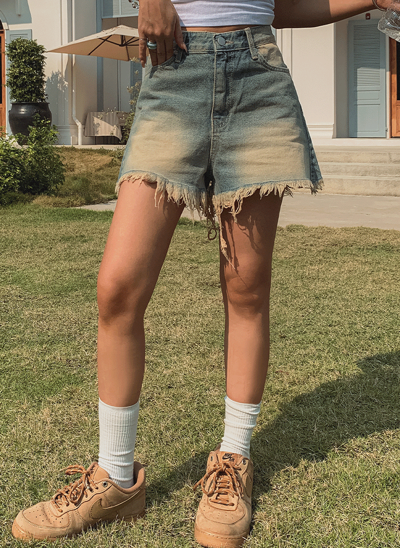 ULAN（ユレン）の「チェイスボヘミアン3丈デニムパンツ（Pants）」
