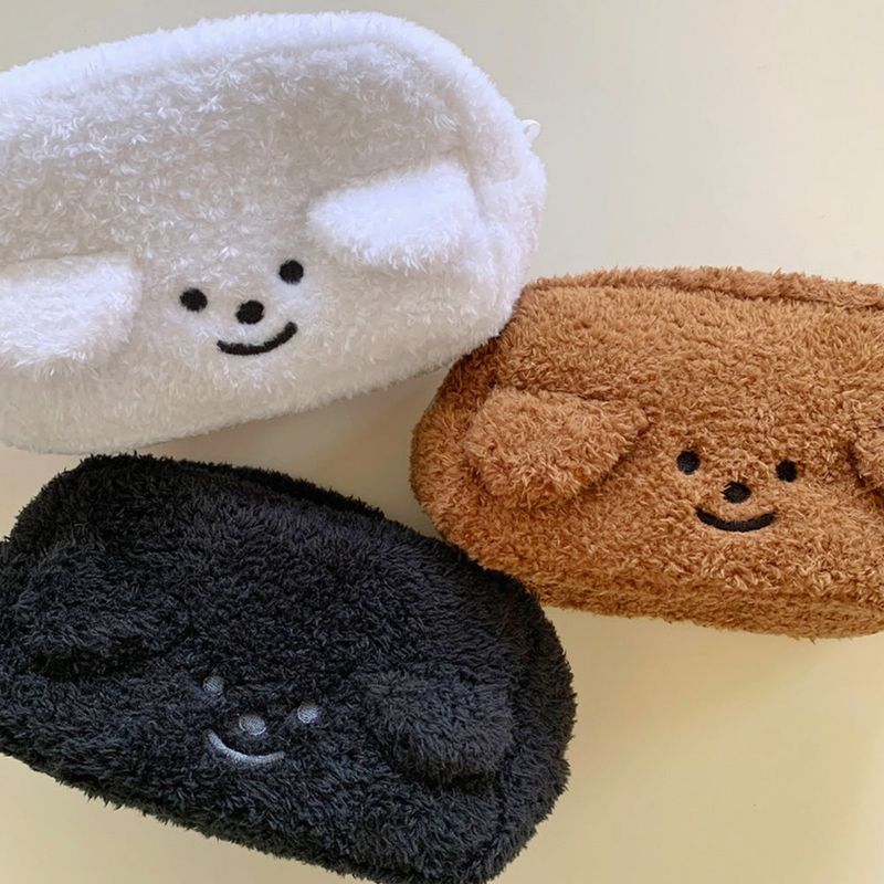 DAMIGRIM（ダミグリム）の「パピー フラッフィー スクエア ポーチ（雑貨/ステーショナリー）」