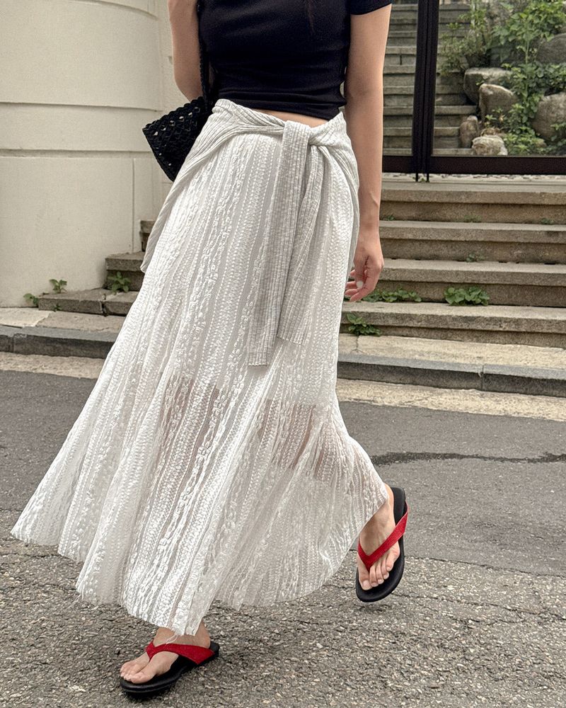 Hintz lace long skirt