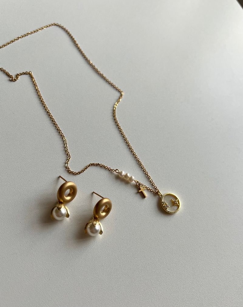 stv Moon Star Freshwater Pearl Stainless Steel Coin Layered Long Short Necklace