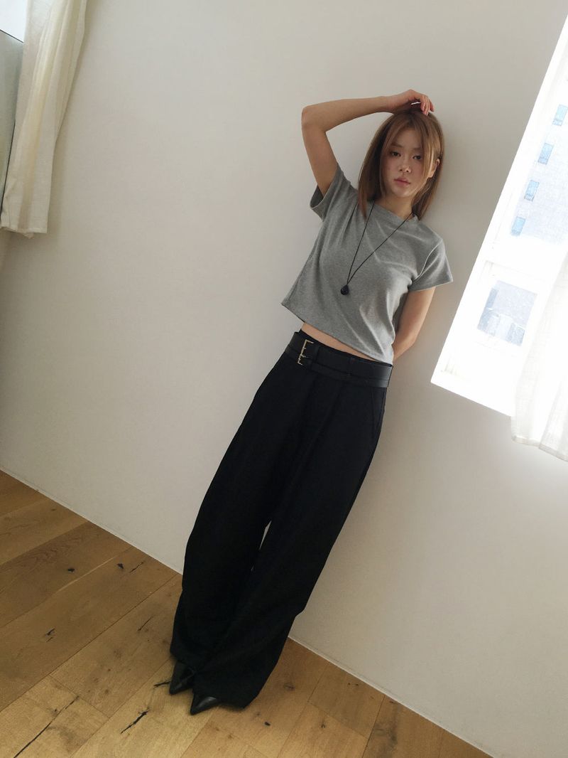 Gibon half T