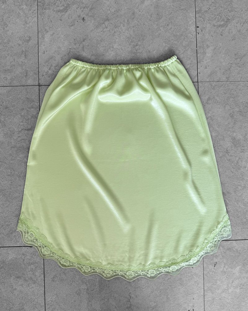 SILKY LACE SLIP MIDI SKIRT