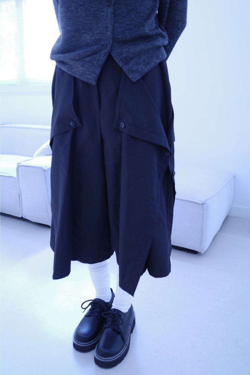 Maroon button bermuda pt (3color)