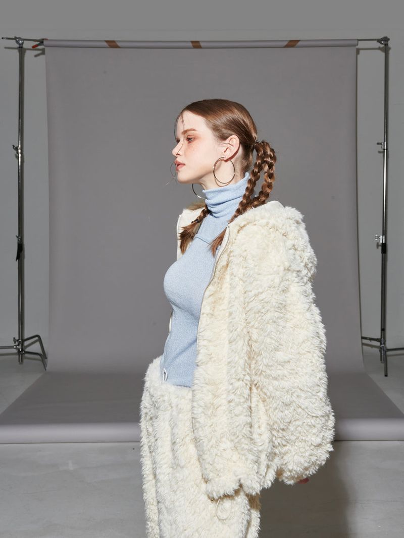 CLUMPY FUR JUMPER