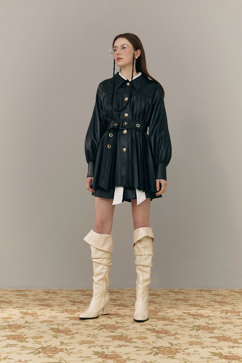 ROMANCHIC(ロマンシック)の「Pleated jacket(Jackets/Outerwear)」
