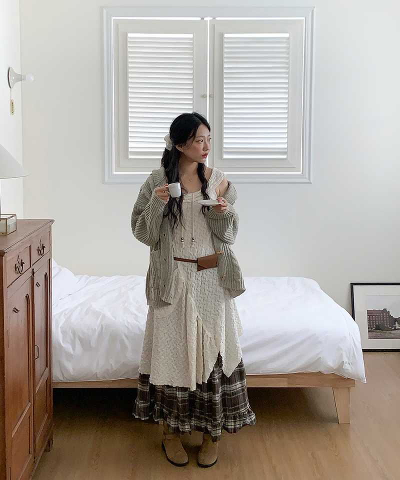 Tteokbokki hoodie cardigan