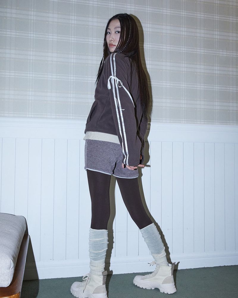 Ribbon tape fleece jacket / cocoa
