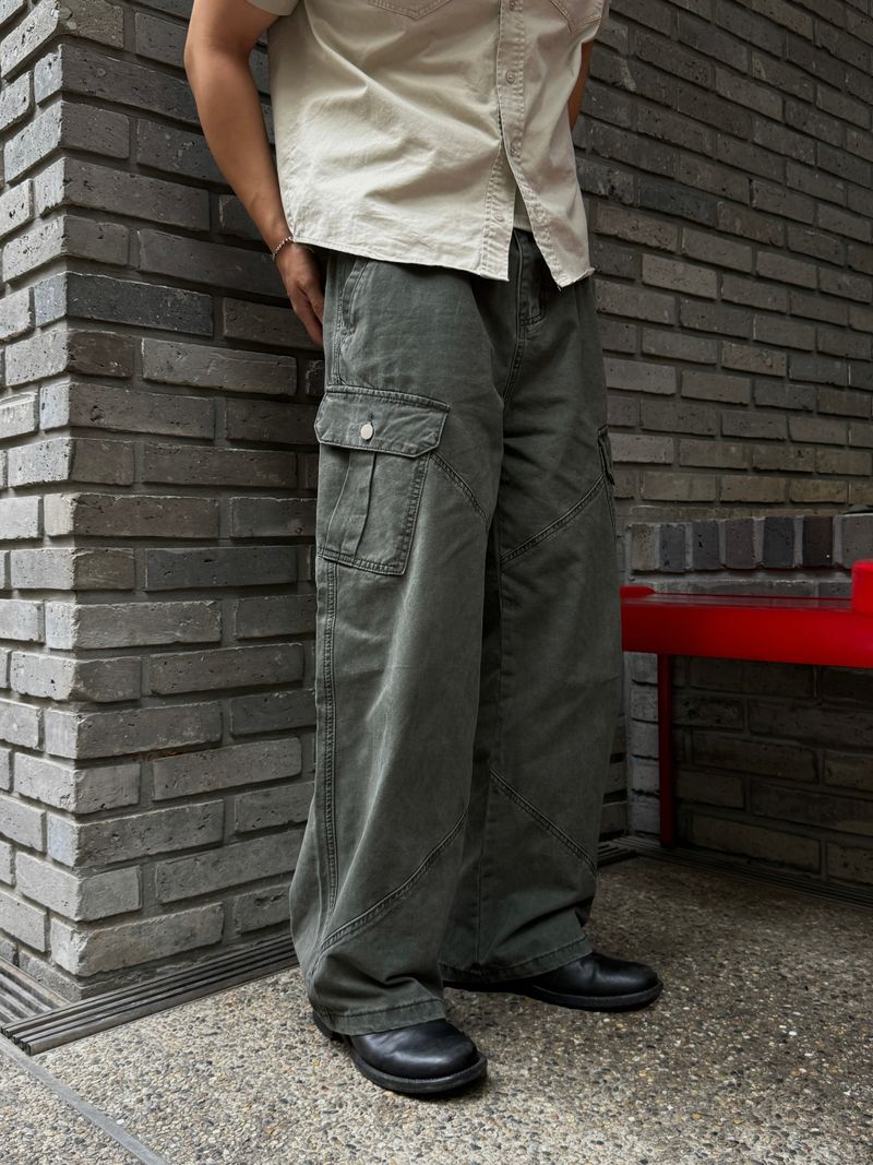 Down pigment dining cargo pants