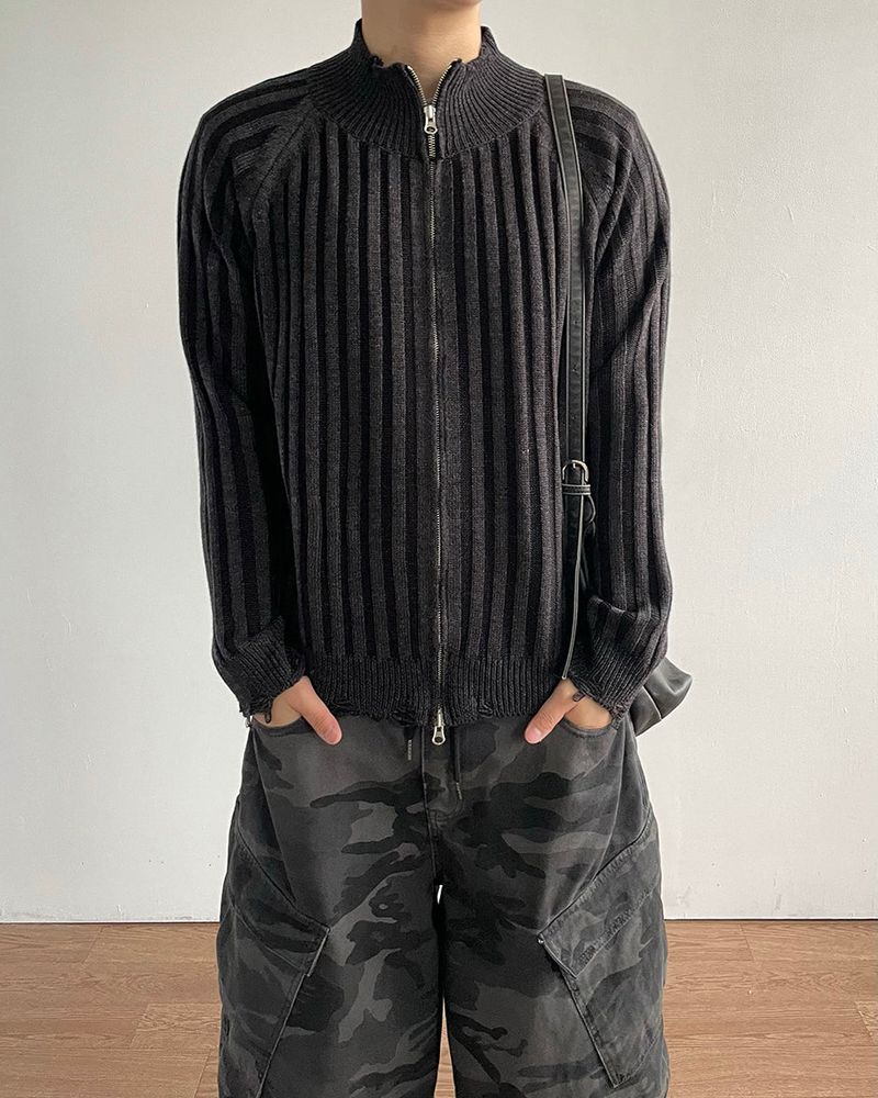 IDF（アイディーエフ）の「Frame Damage Knit Zip-up（Tops）」