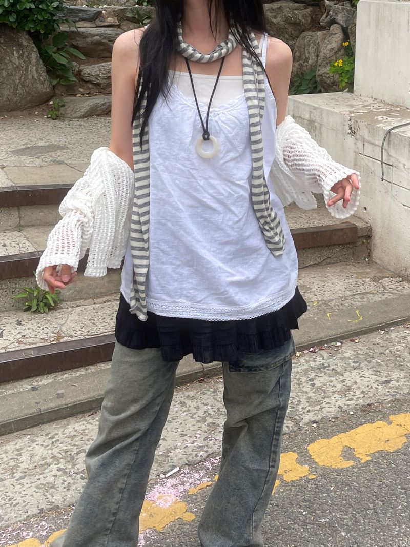 heenytsuki(ヒニツキ)の「Layered linen sleeveless(Tops)」