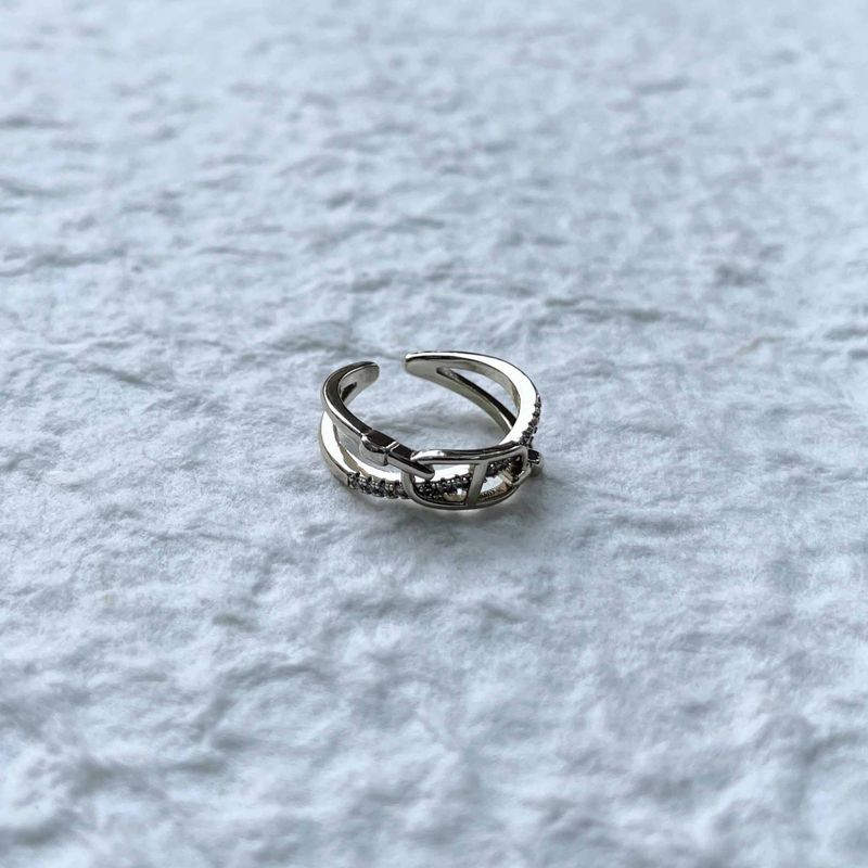 Link Structure Ring