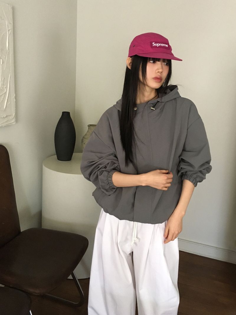 Beaton Goffcore String Boxy Windbreaker