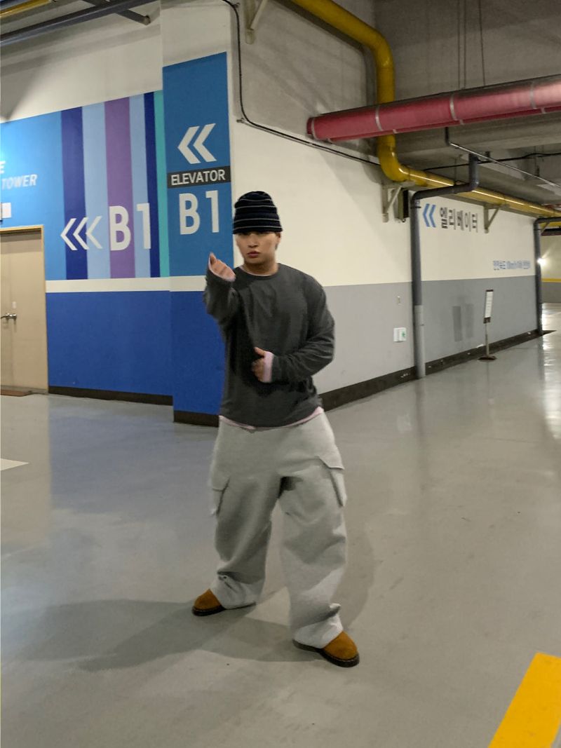 Tantan Neo Sweat Cargo Pants