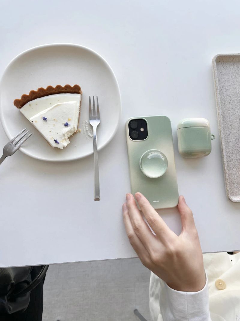 Airpods Case_Afternoon Leaf