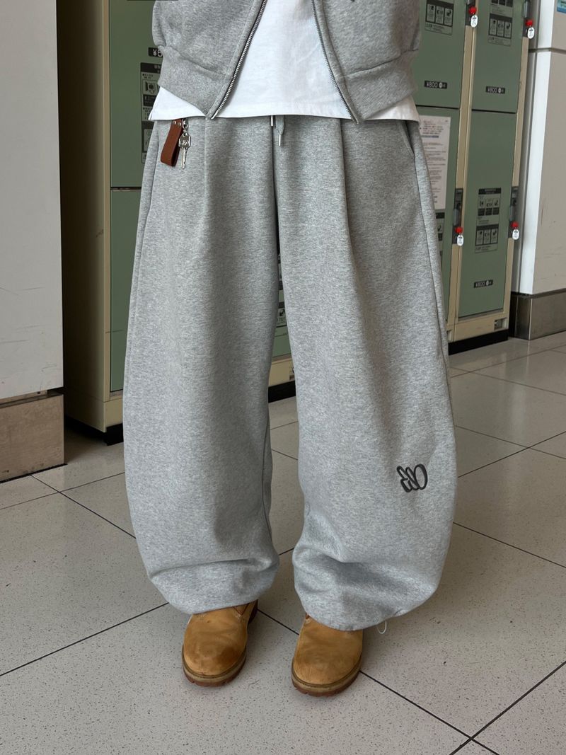 ESOO（イス）の「[MADE] Curved Reverie Sweat Pants M/L（Pants）」