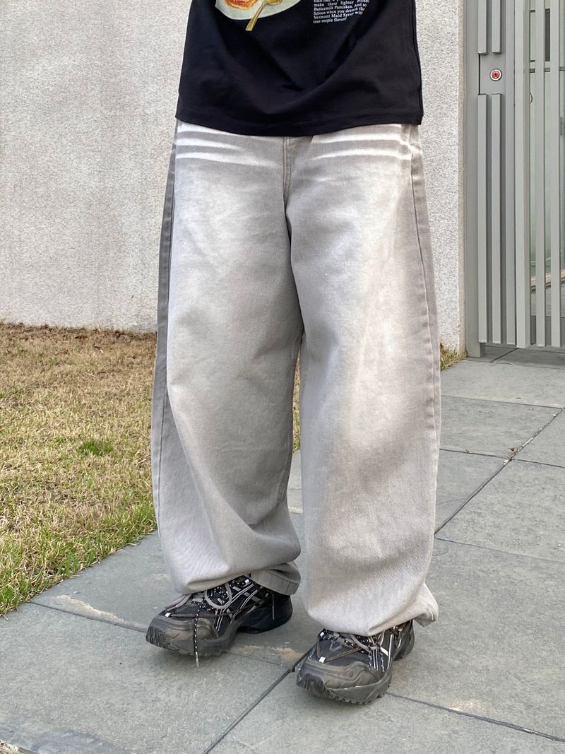 UNAIDUN(アネイダン)の「Sand Washing Denim Balloon Pants 2C(Pants)」
