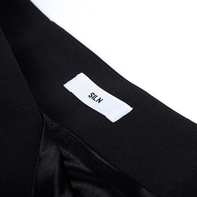 Asymmetric wave mini skirt (BLACK)