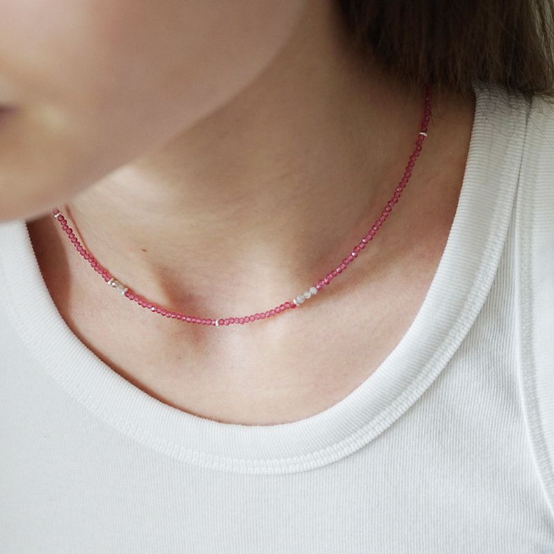 OURPIERRE(アワーピエール)の「GLITTER NECKLACE PINK(Accessories)」