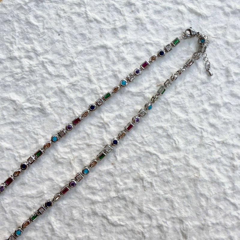 Silver Frame Gem Necklace