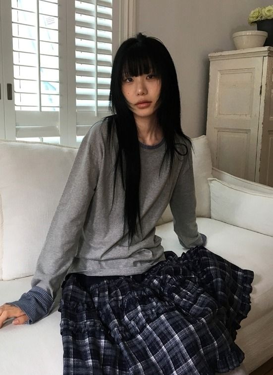 Ireep Button Roll-up Color Matching Long Sleeve Tee
