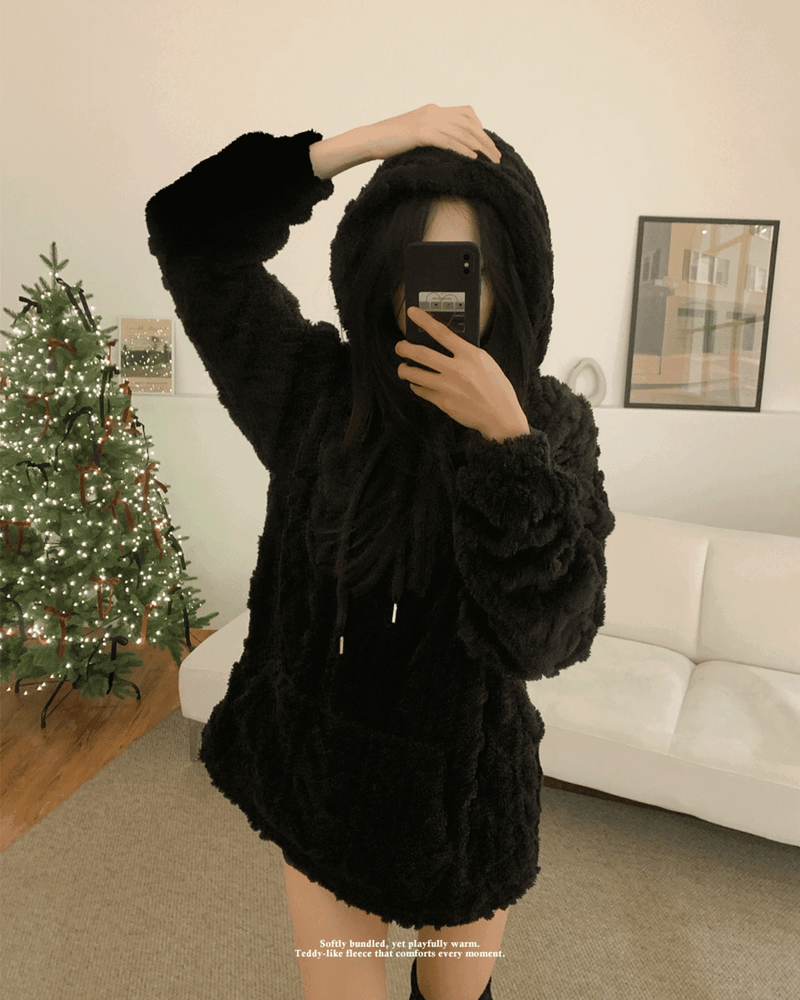 GUSTA（グスタ）の「[UNISEX]Snowa cable Fleece Long Sleeve Hoodie （Jackets/Outerwear）」