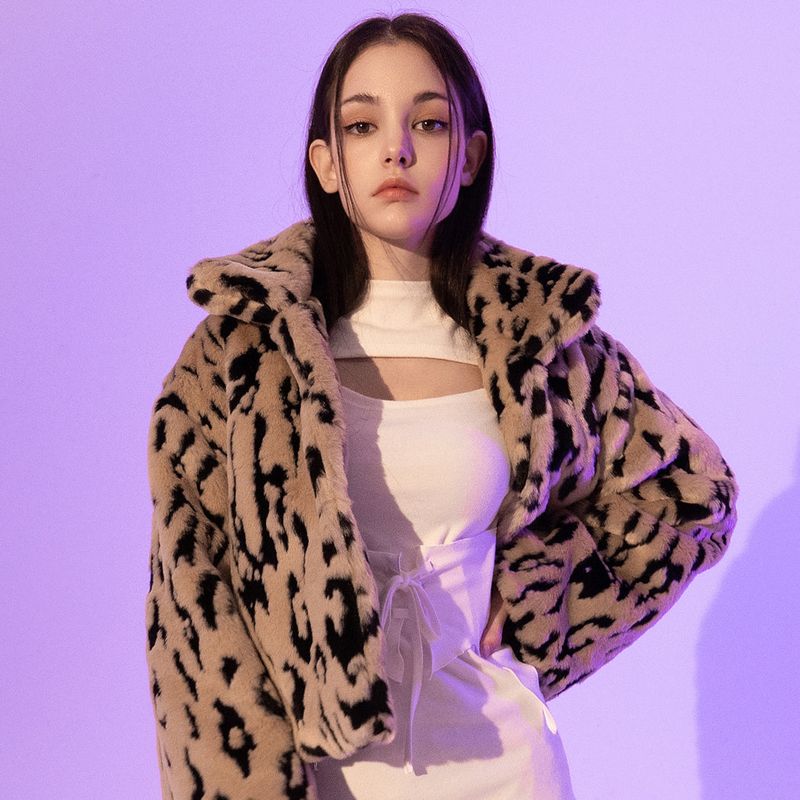 b able two（ビーエイブルトゥー）の「Leopard Crop Fur Jacket (BEIGE)（Jackets/Outerwear）」